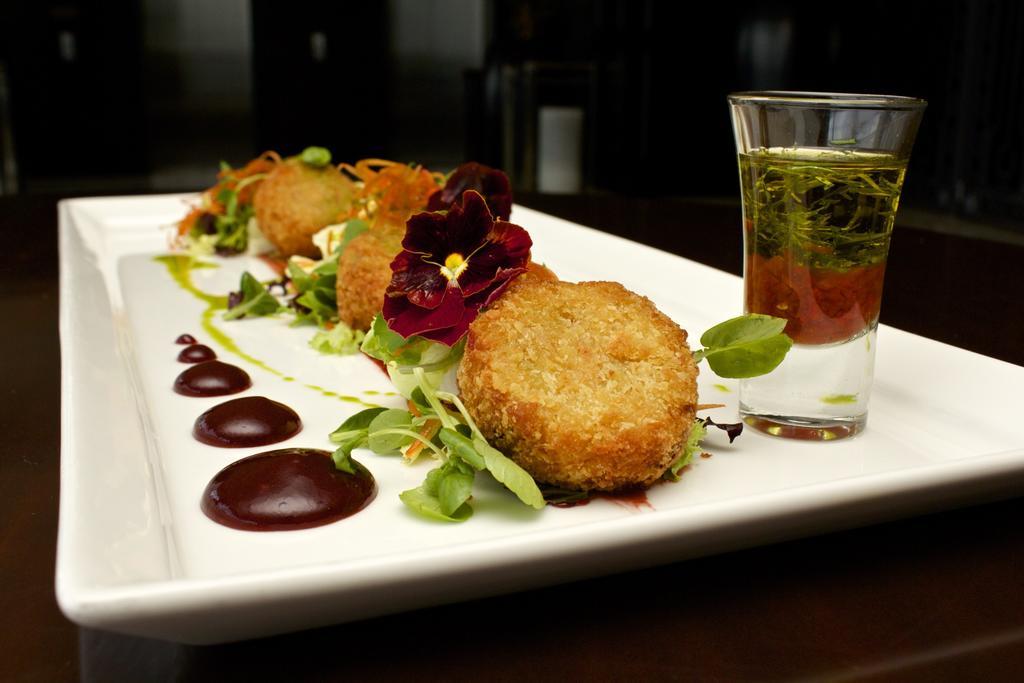 San Cristobal Tower - A Luxury Collection Hotel Santiago del Cile Esterno foto